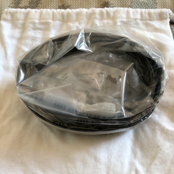 WORTH NEW YORK COLLECTION LEATHER BELT Size PT - Picture 10 of 12